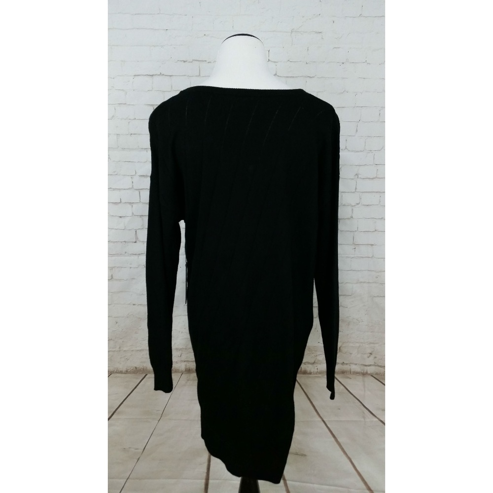 Vince Camuto Drop Stitch Asymmetrical V-Neck Black - Picture 5 of 7